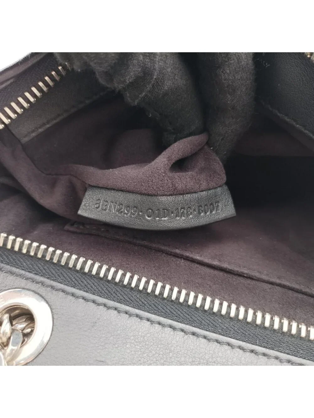 ★SOLD★ Fendi Com Click Small Black Multicolor Leather Messenger Bag - Picture 11 of 15